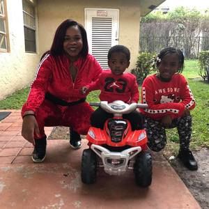 Meet your Posher, Joan